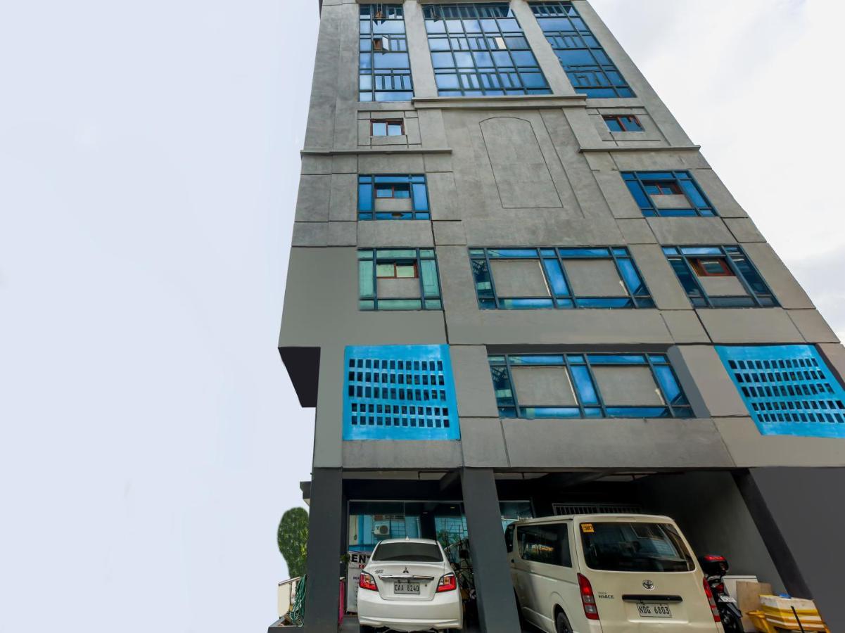 Vaccinated Staff - Oyo 837 Kysabel Hotel Paco 외부 사진